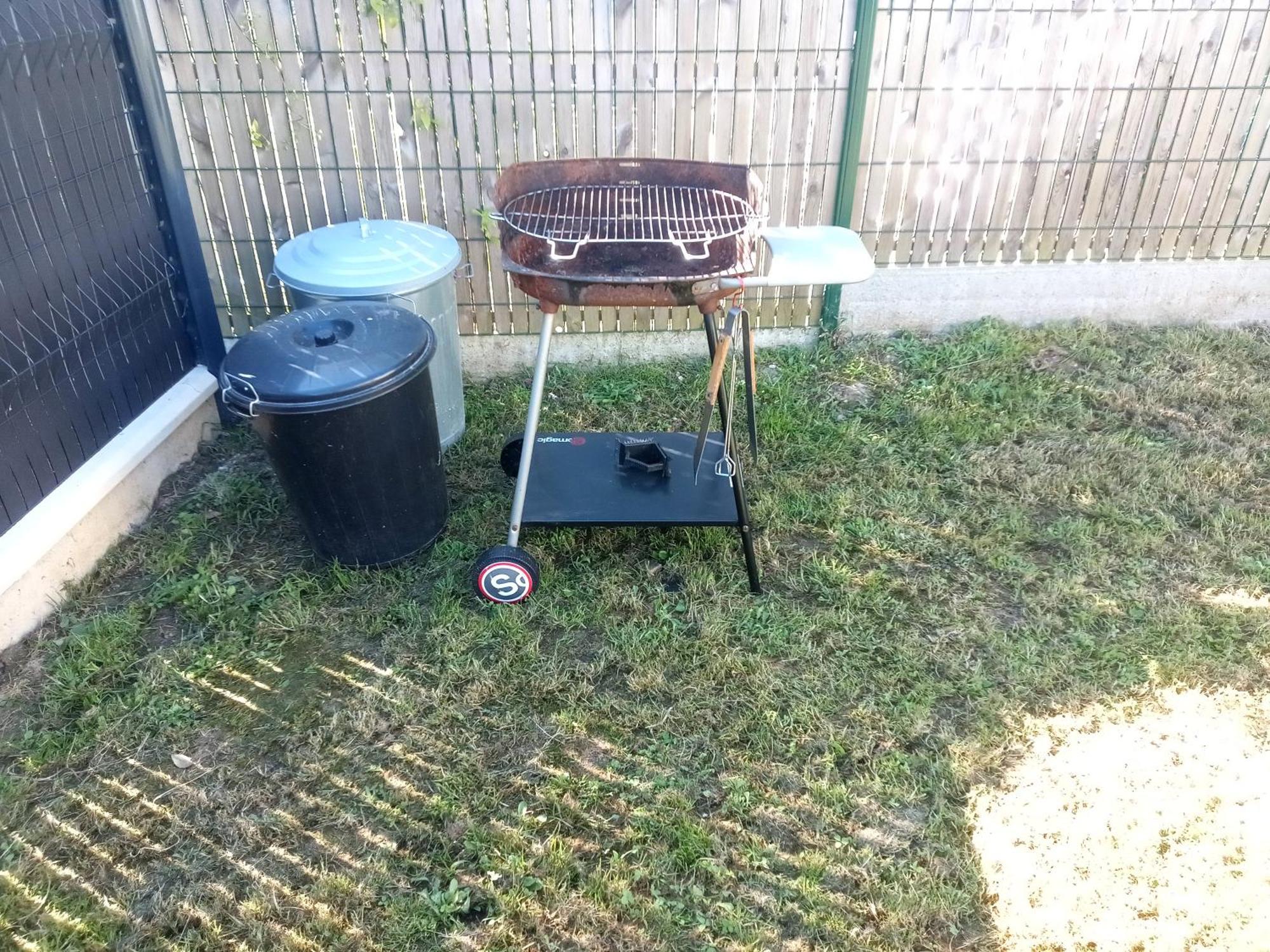 Meuble De Tourisme Classe 3 Etoiles Le Ptit Coin De Soleil - Saint Ciers D'Abzac Kültér fotó